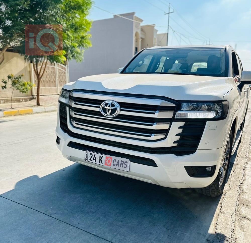 تويوتا لاندكروزر